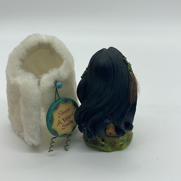 Friends of the Feather Blanket People - Picture 5 of 7